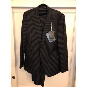Dolce & Gabbana - BRAND NEW WITH TAGS - suit.